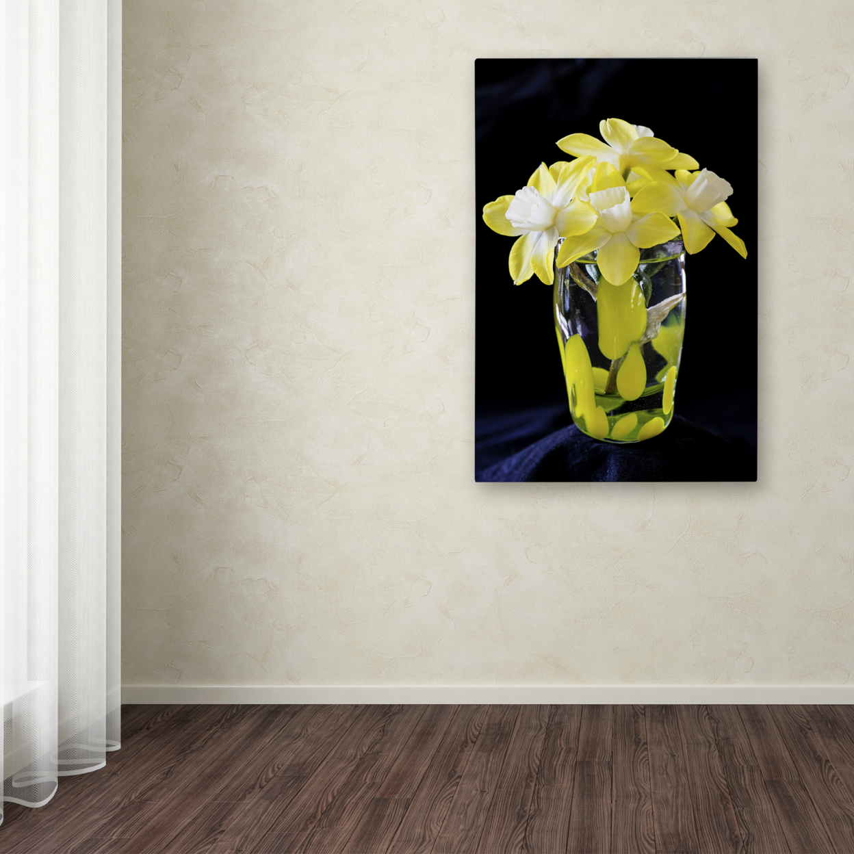 Kurt Shaffer 'Vase Of Little Daffodils' Canvas Art 16 X 24