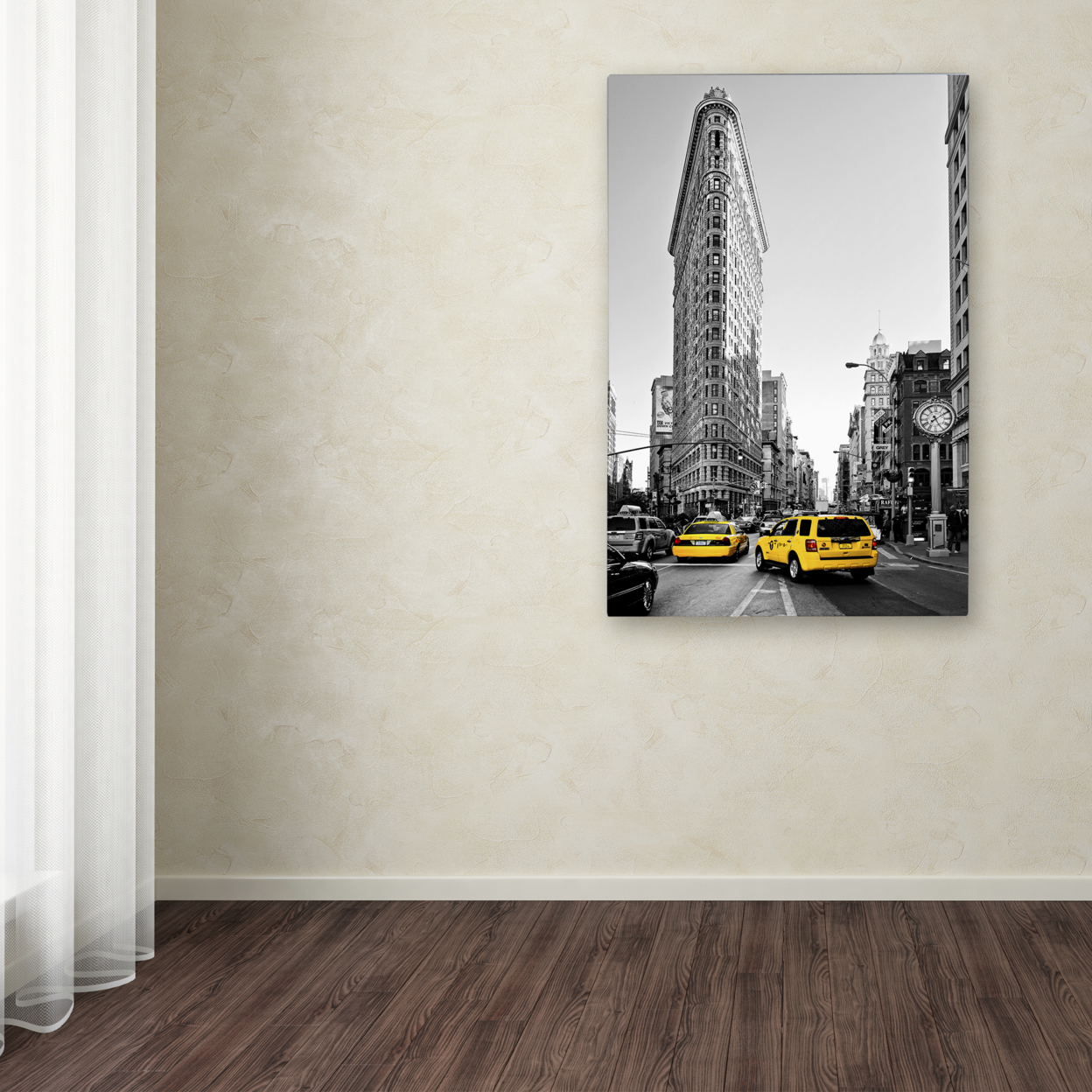 Philippe Hugonnard 'Flatiron Building NYC' Canvas Art 16 X 24