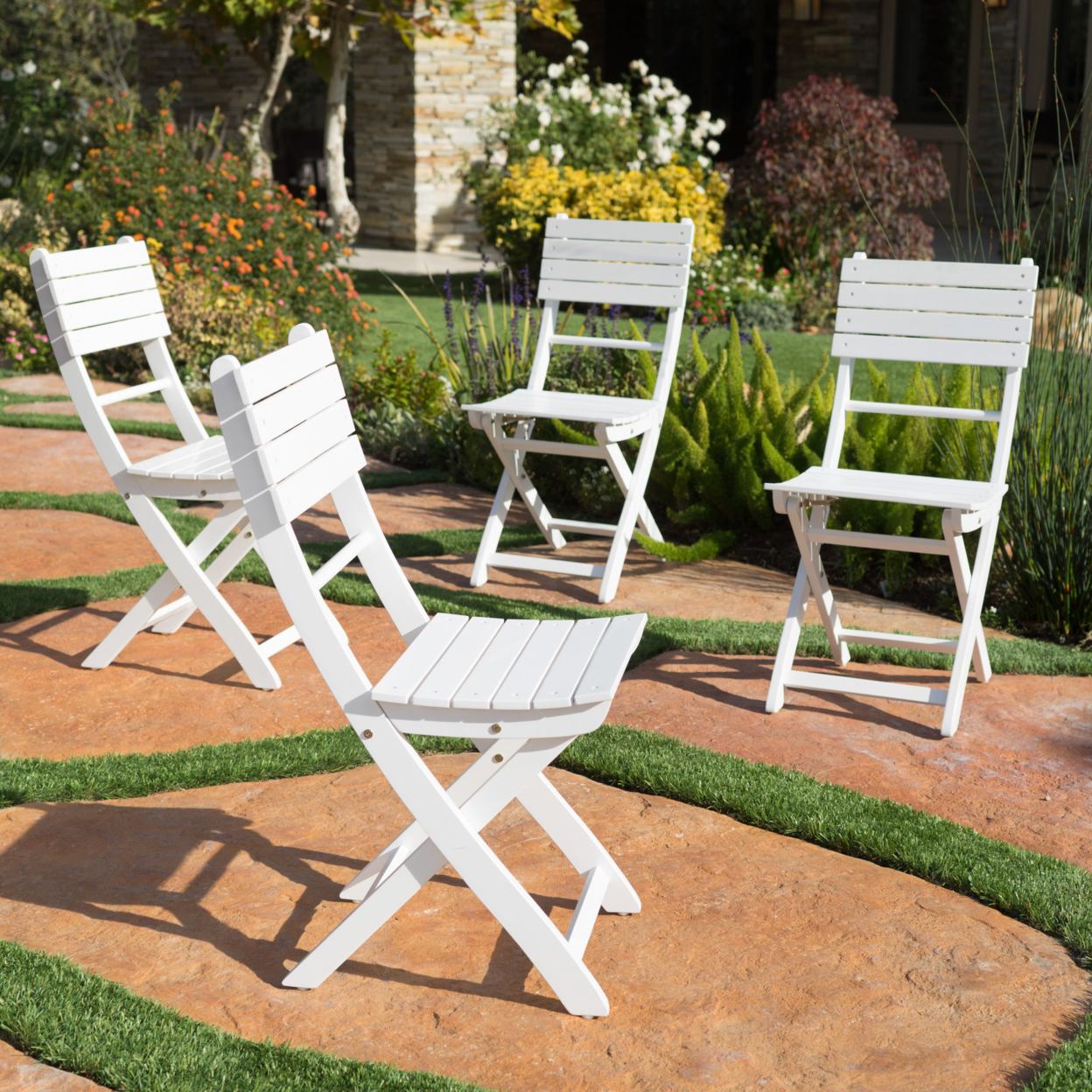 Vicaro Outdoor White Finish Acacia Wood Foldable Dining Chairs (Set Of 4)