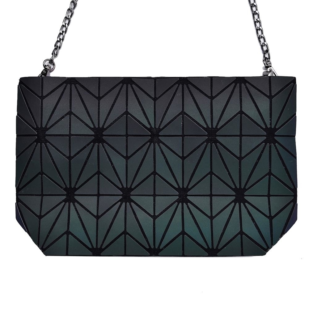 Rainbow Shoulder Handbag With Metal Chain & Stylish Geometric Design - Crossbody Messenger Bag Purse For Casual & Formal Use