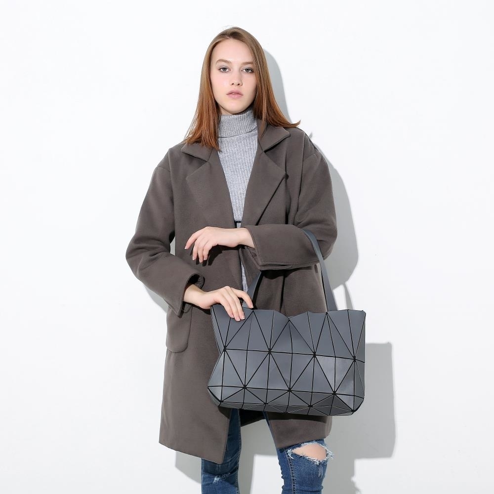 Grey Diamond Lattice Handbag For Women - Gloss Convertible Shoulder Tote Bag With Adjustable Handles - PU
