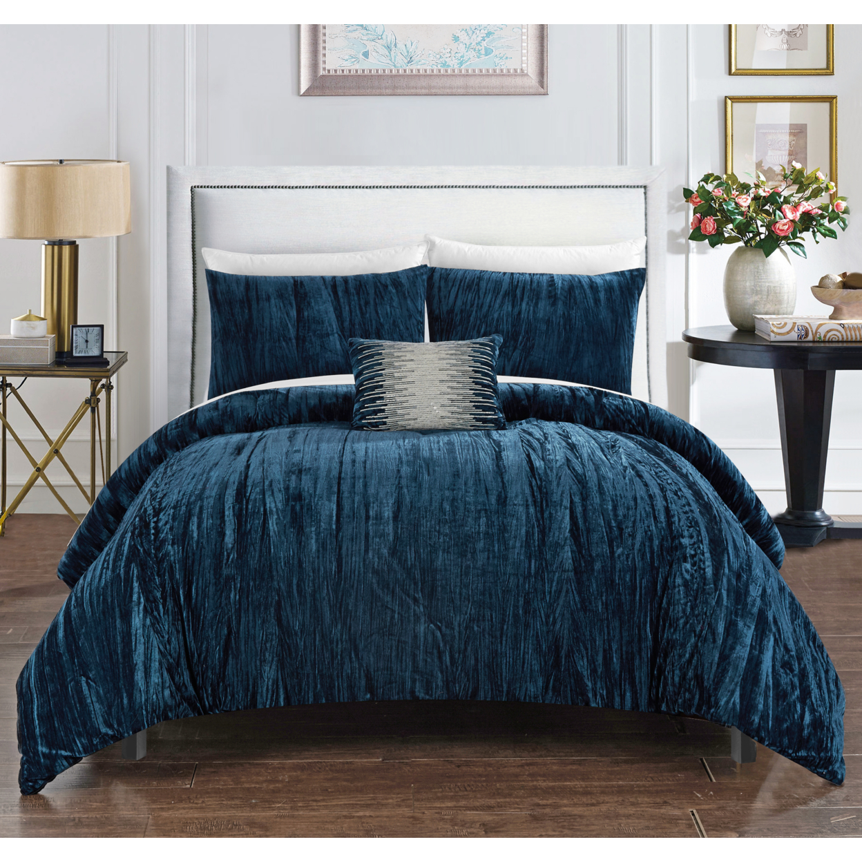 Merieta 4 Piece Comforter Set Crinkle Crushed Velvet Bedding - Decorative Pillow Shams Included - Navy, Queen