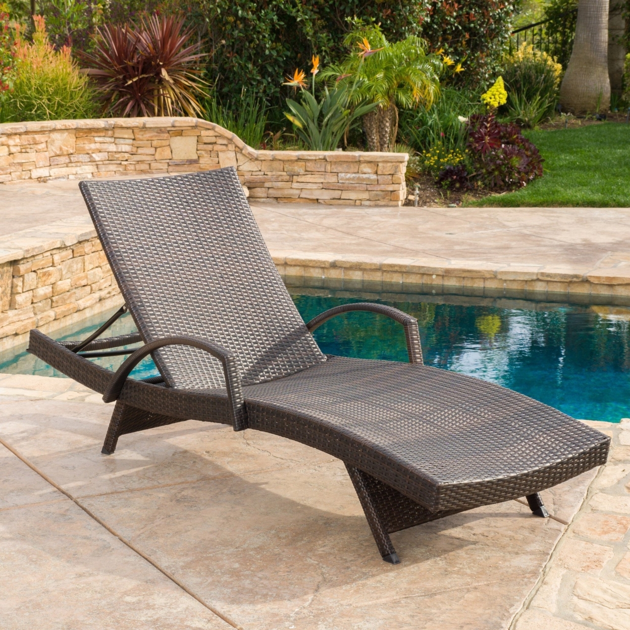 Lakeport Outdoor Brown Wicker Armed Chaise Lounge Chair