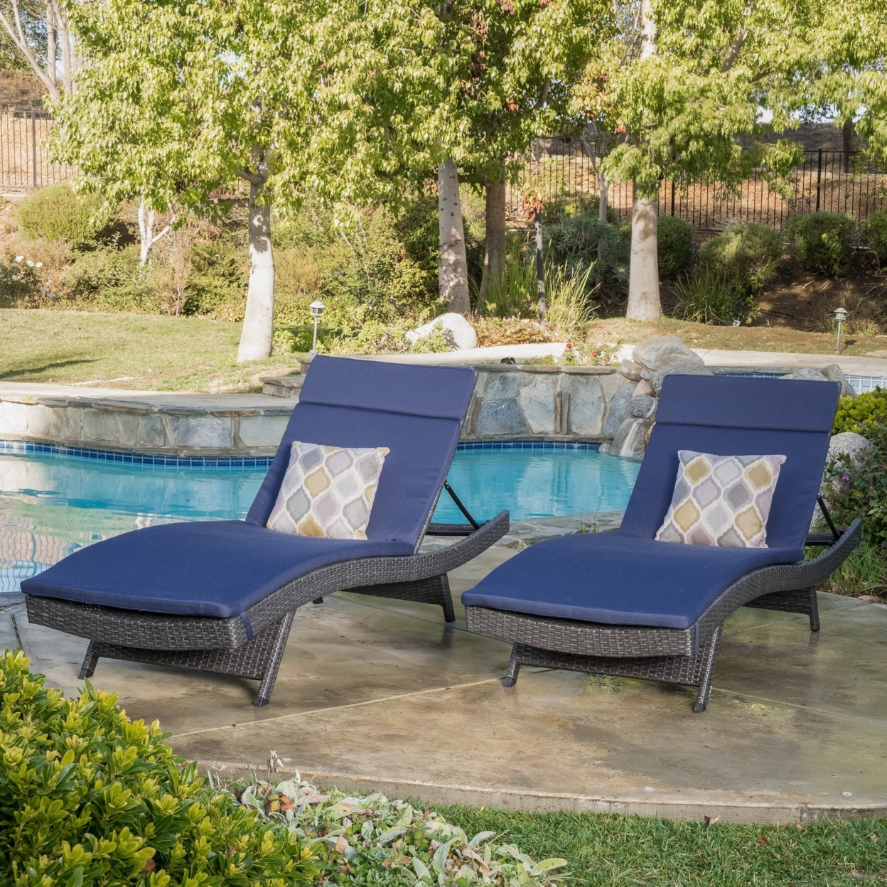 Nassau Outdoor Grey Wicker Adjustable Chaise Lounge With Navy Blue Cushion (Set Of 2)