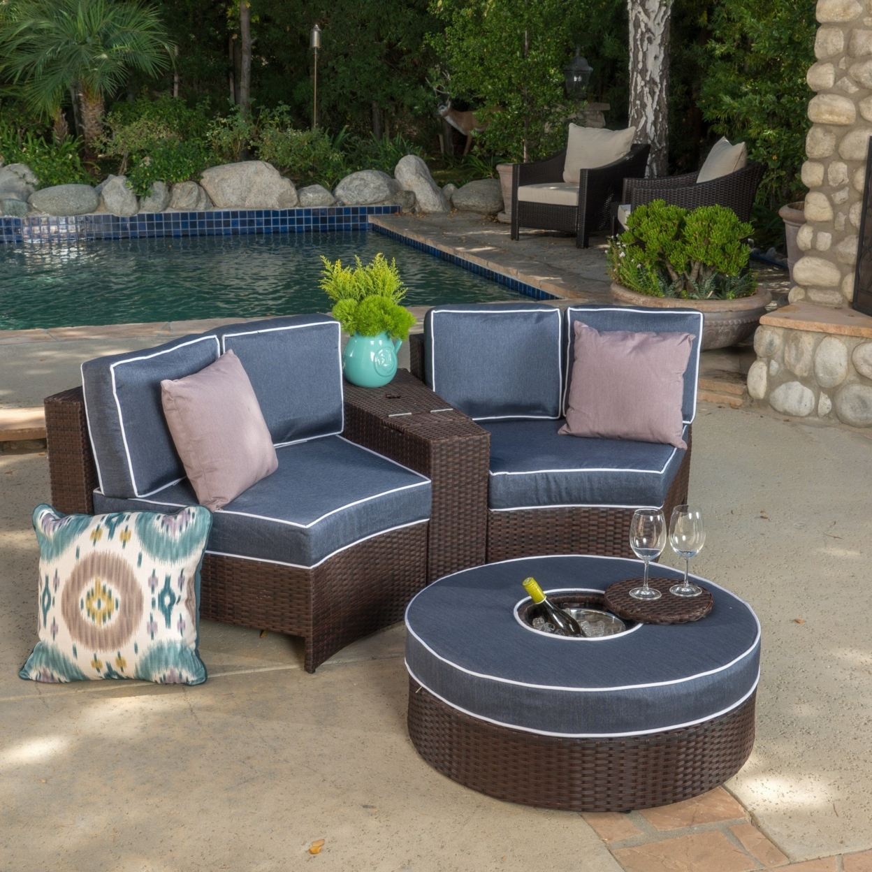 Riviera 4pc Outdoor Chat Set With Storage Trunk & Ice Bucket - Blue