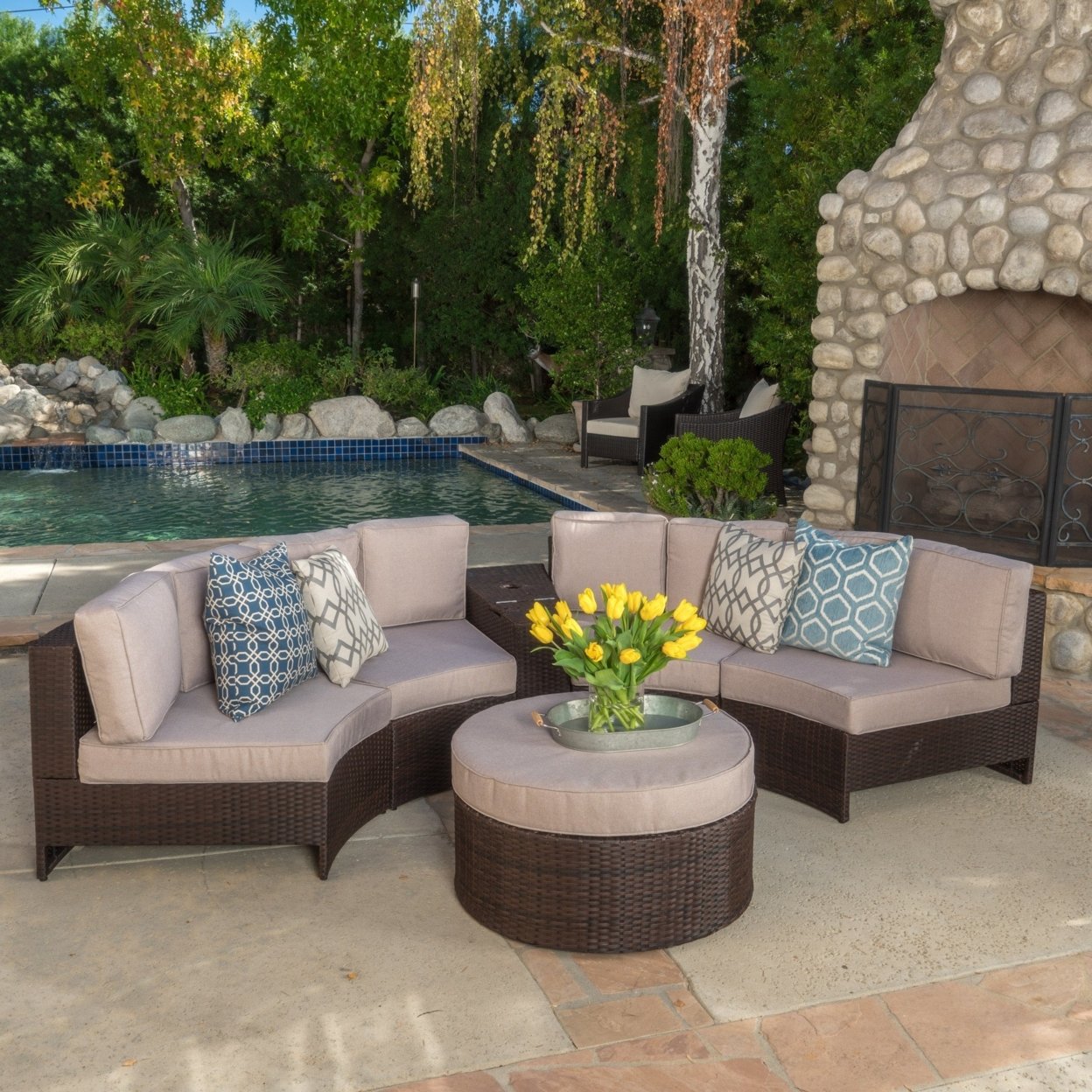 Riviera 6pc Outdoor Sectional Sofa Set With Storage Trunk - Beige