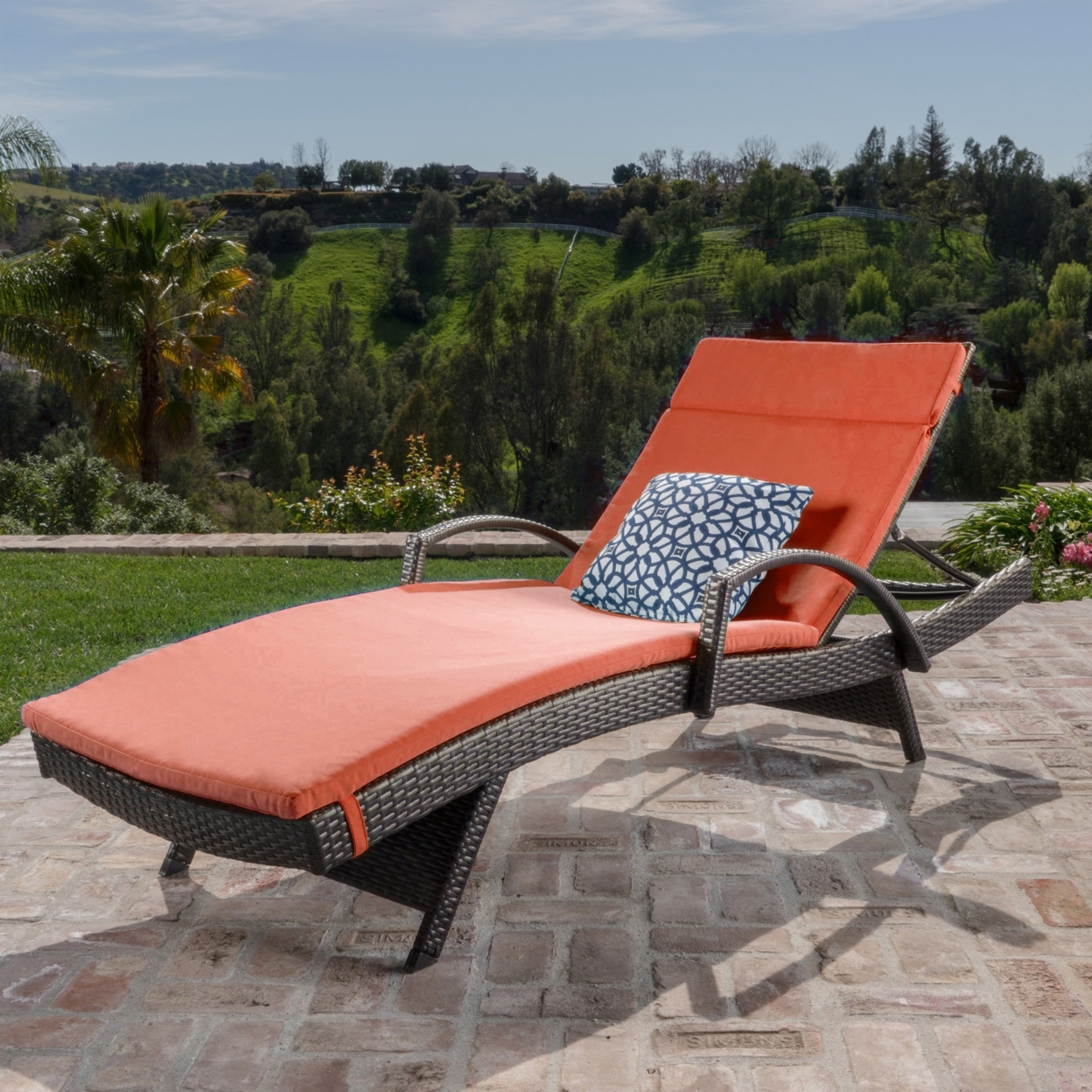 Savana Outdoor Wicker Lounge With Arms With Water Resistant Cushion - Brown/orange, Single
