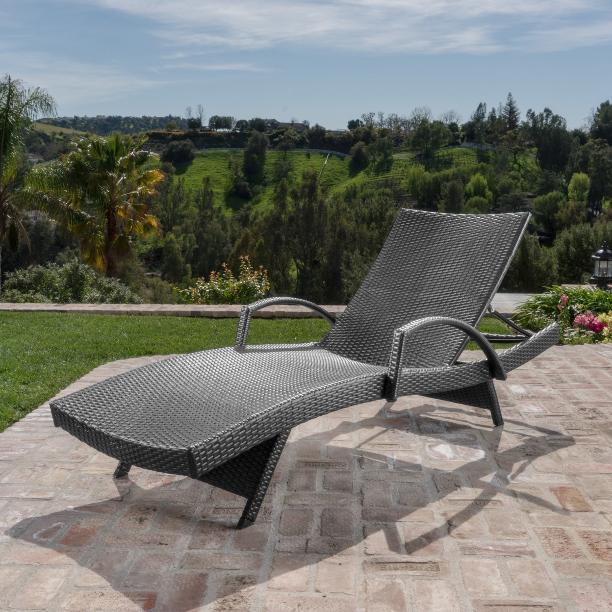 Soleil Outdoor Grey Wicker Armed Chaise Lounge