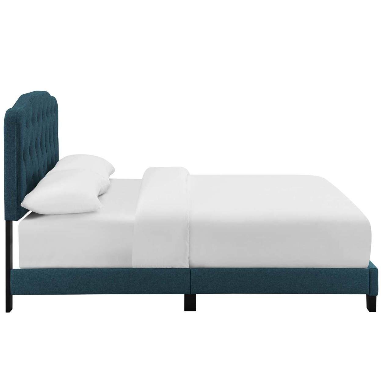 Amelia Queen Upholstered Fabric Bed (5840-AZU)