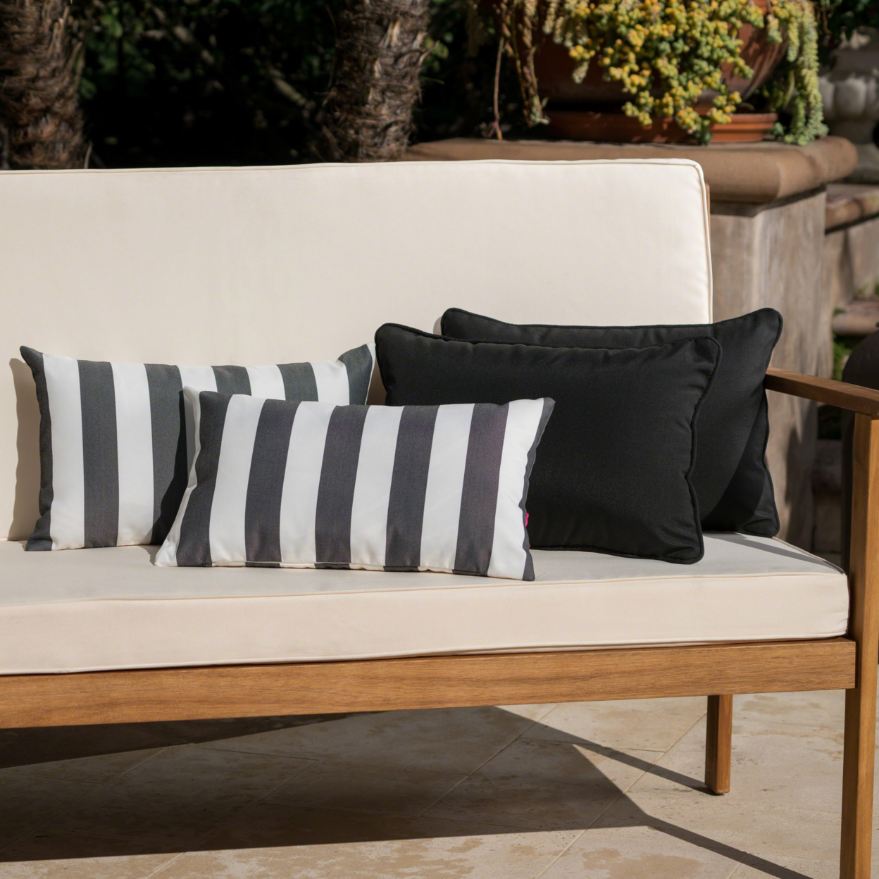 La Jolla Outdoor Water Resistant Rectangular Throw Pillows - Set Of 4 - Black/White - Jailhouse