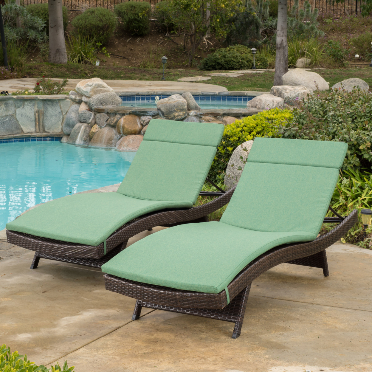 Lakeport Outdoor Adjustable Chaise Lounge Chairs With Cushions (set Of 2) - Jungle Green Cushion