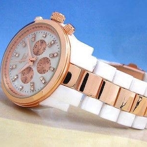 Rose Gold White Pearl Bracelet Women's Quartz Watch