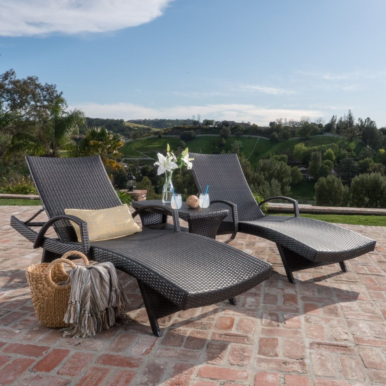 Lakeport Outdoor 3 Piece Mutlibrown Wicker Chaise Lounge Set With Table