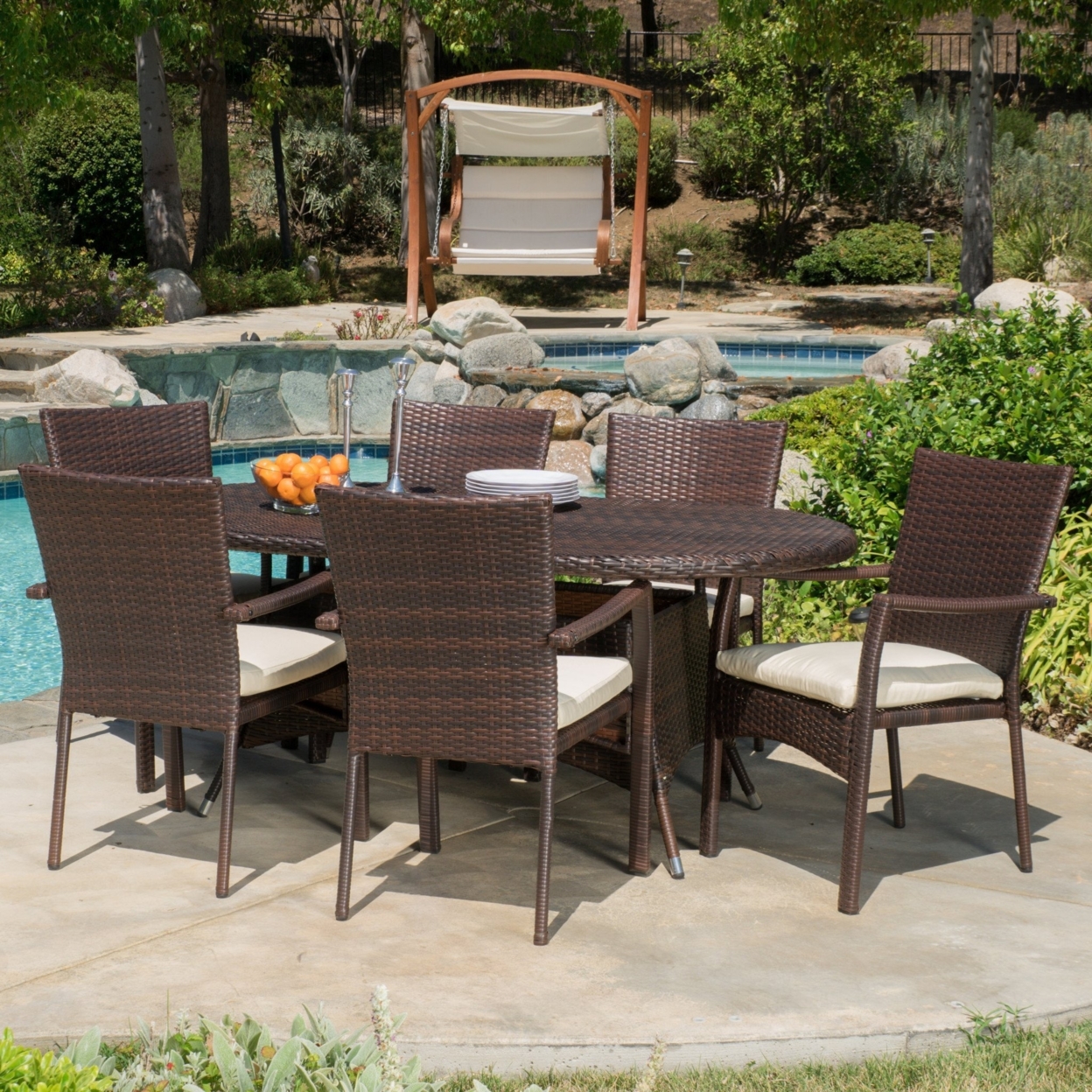 Lancaster Outdoor 7-piece Wicker Dining Set With Cushions