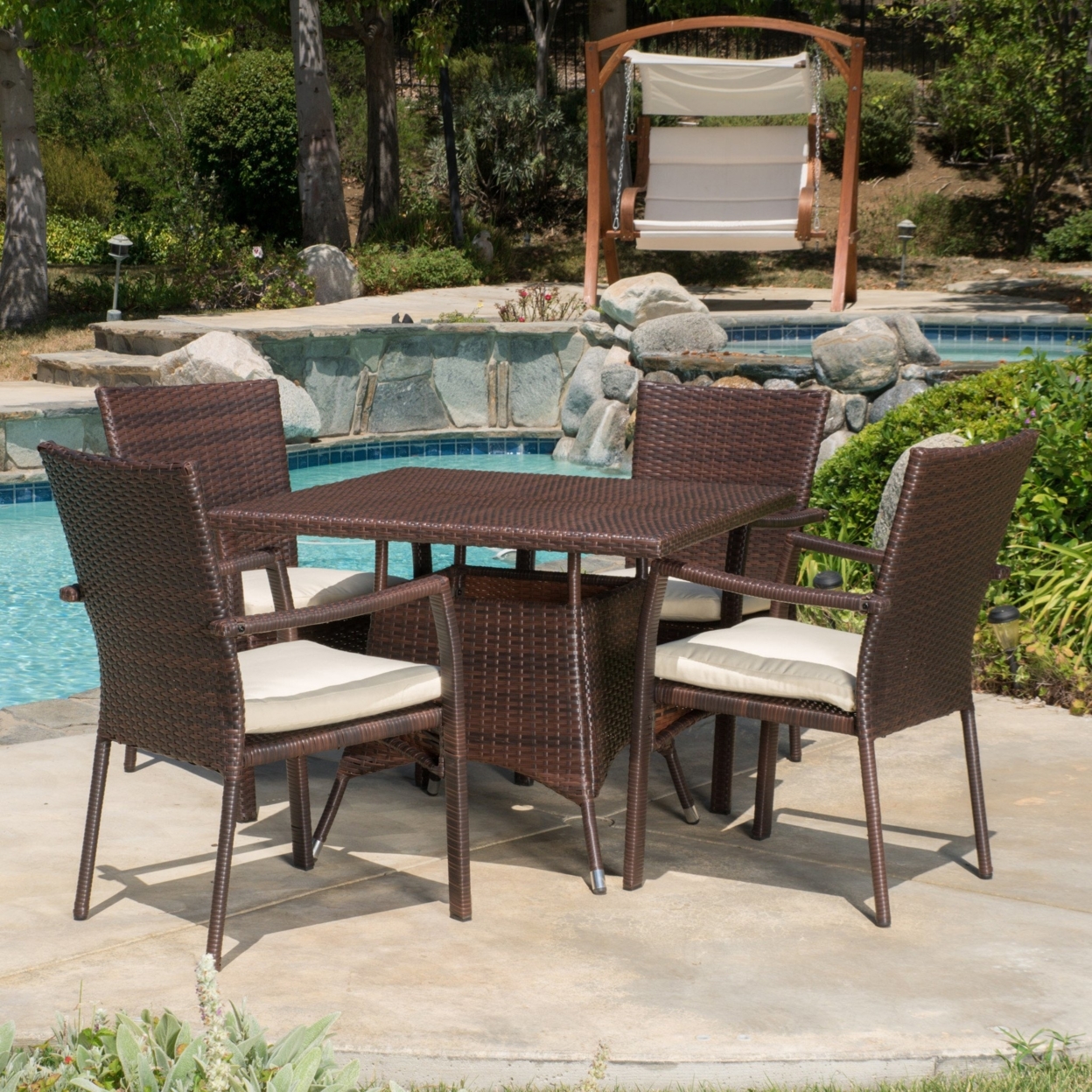 Norman Outdoor 5-piece Wicker Dining Set With Cushions