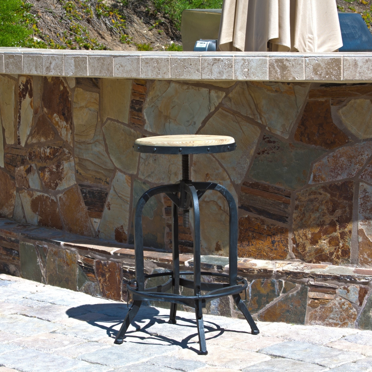 Numenor Outdoor Iron And Acacia Wood Adjustable Barstool