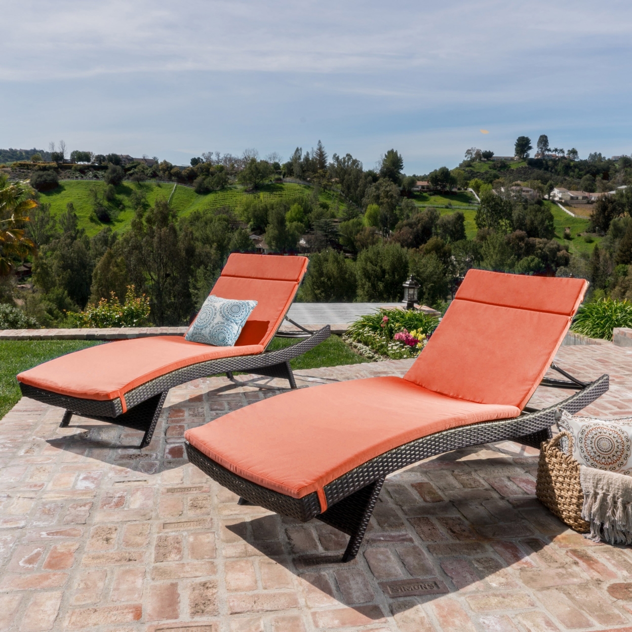 Savana Outdoor Wicker Lounge With Water Resistant Cushion - Gray/orange, Qty Of 2