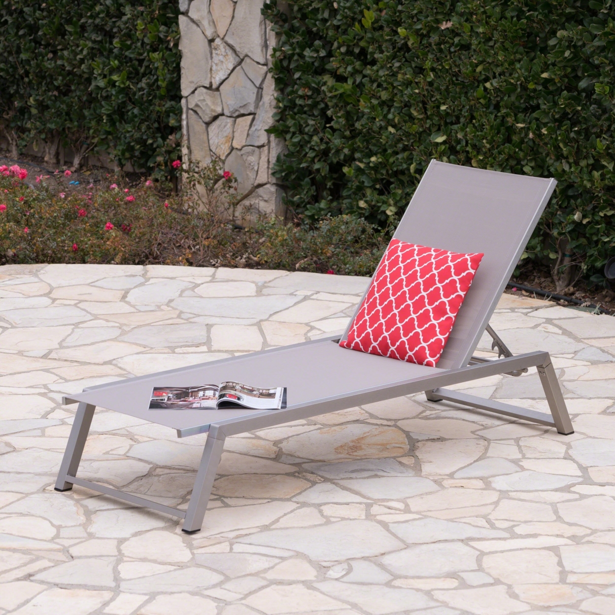 Santa Monica Outdoor Gray Mesh Chaise Lounge With Grey Finished Aluminum Frame - Outdoor Mesh, Set Of 4