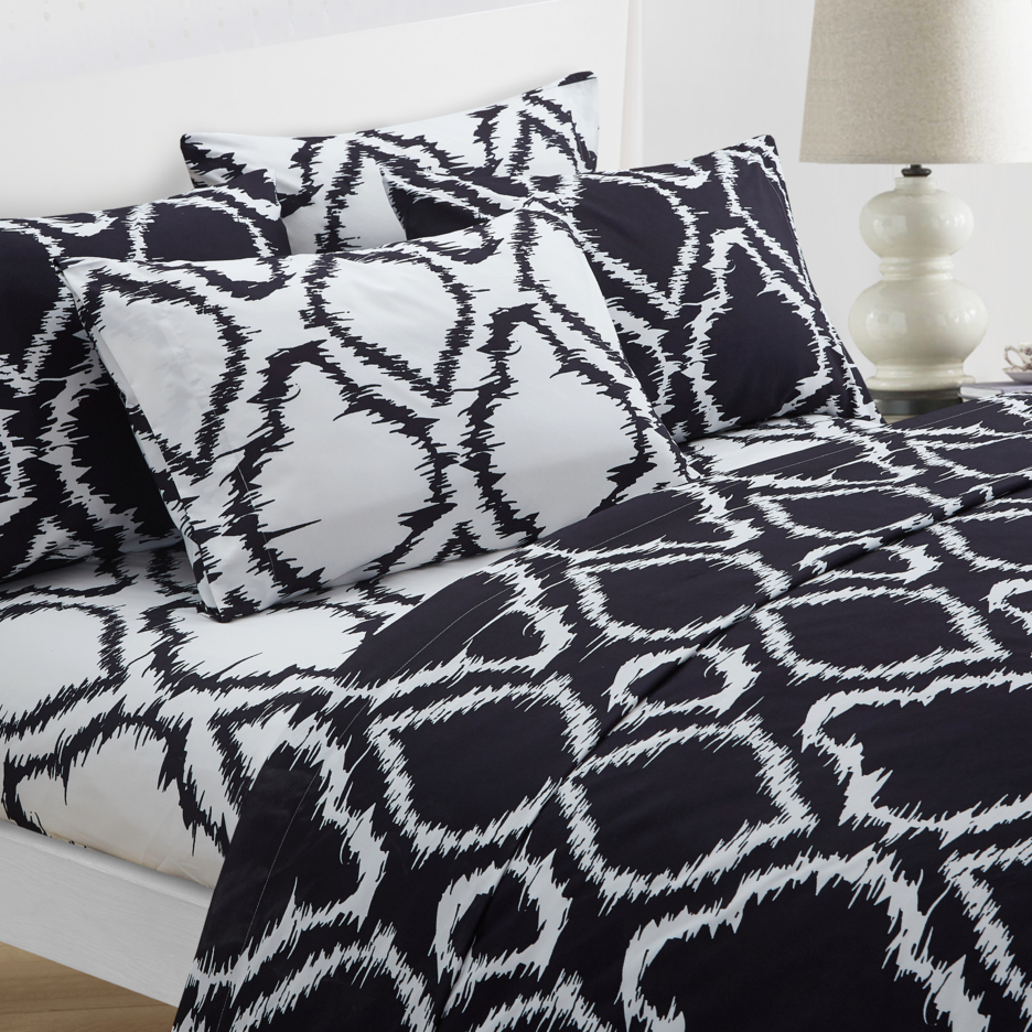 Dalisay 6 Or 4 Piece Sheet Set Contemporary Ikat Medallion Print Pattern Design - Black, Queen