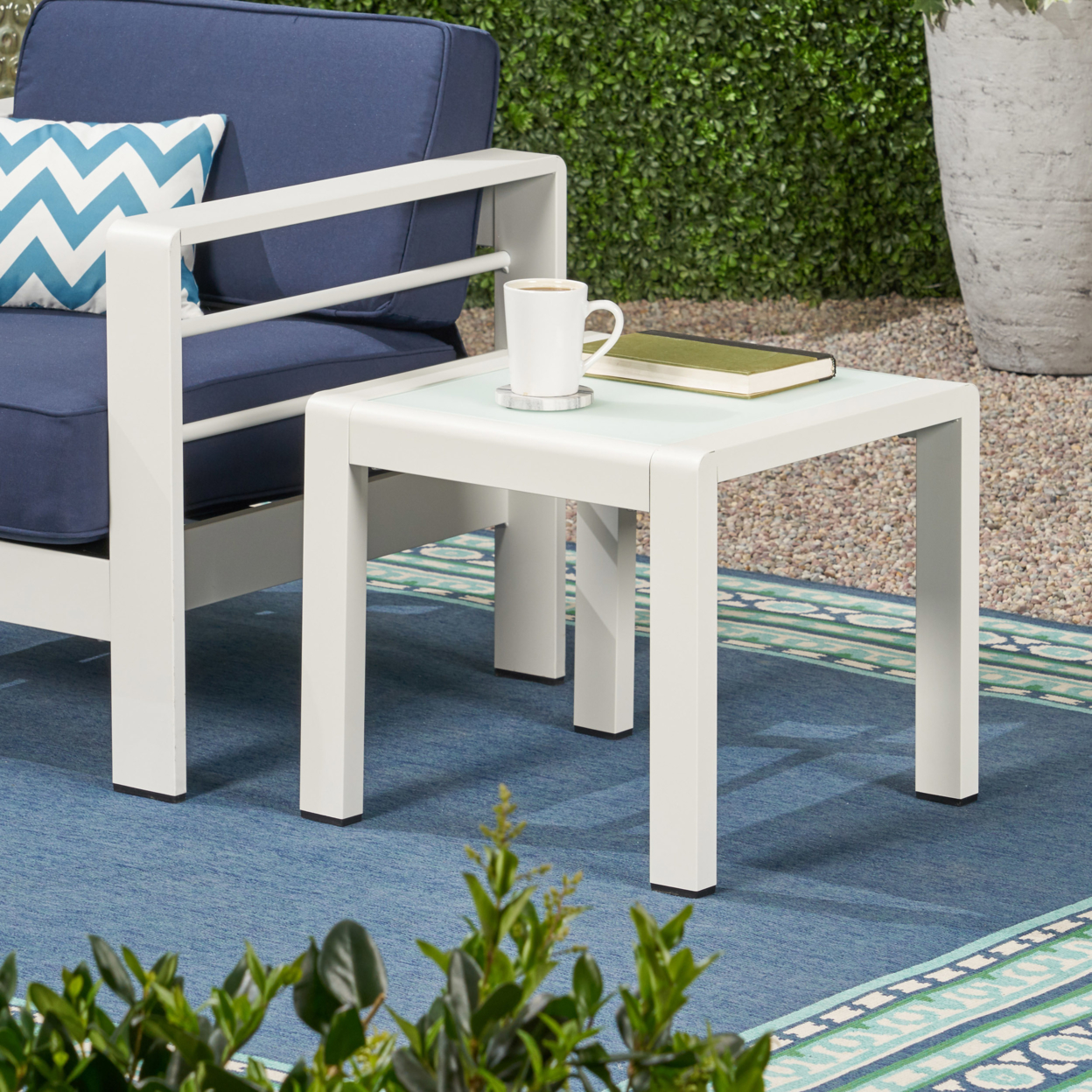 Giovanna Coral Outdoor Aluminum Side Table With Glass Top - White Finish + Matte White
