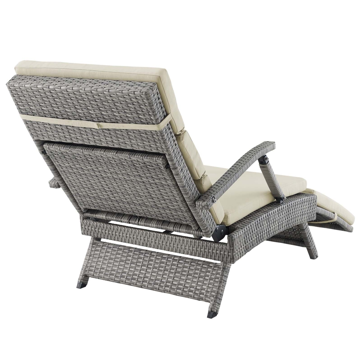 Envisage Chaise Outdoor Patio Wicker Rattan Lounge Chair,Light Gray Beige