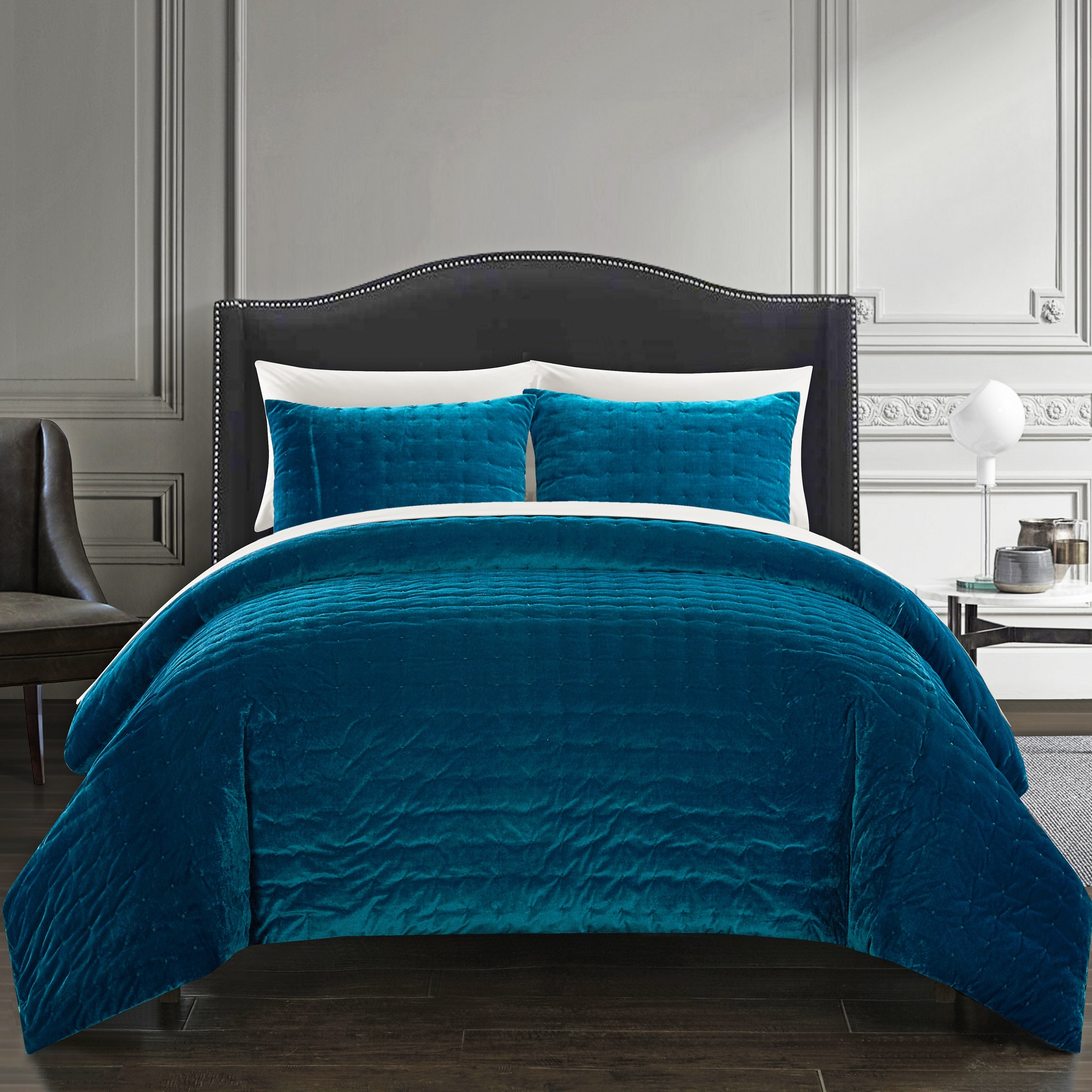 Chyna 3 Piece Comforter Set Luxurious Velvet Bedding - Teal, Queen