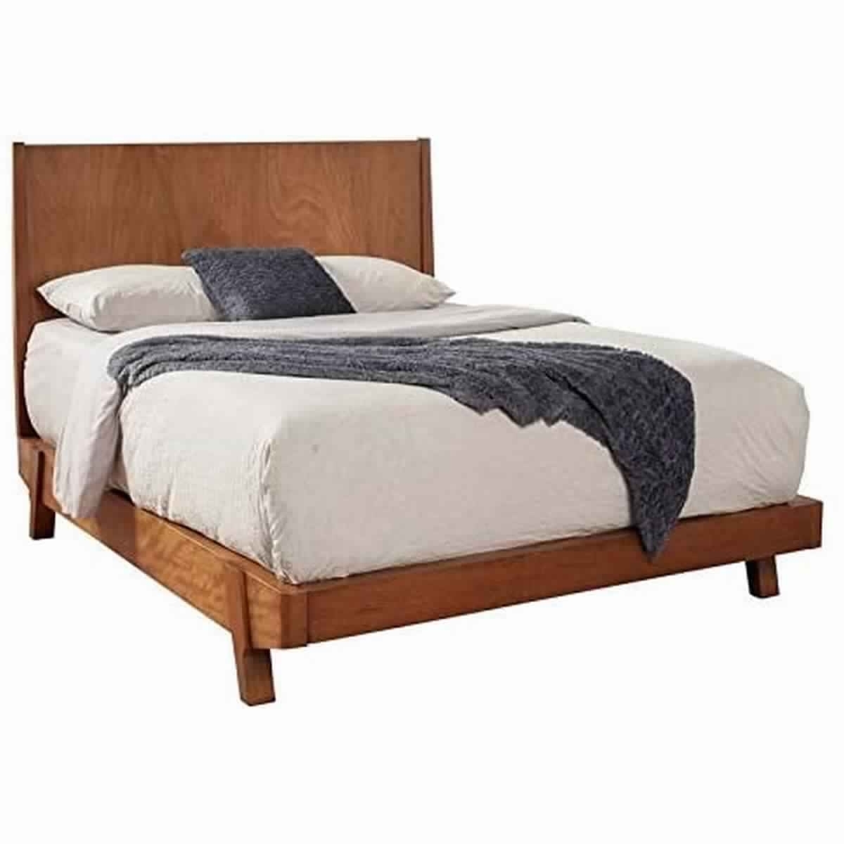 Full Platform Bed With Angled Block Legs And Grain Details, Brown- Saltoro Sherpi