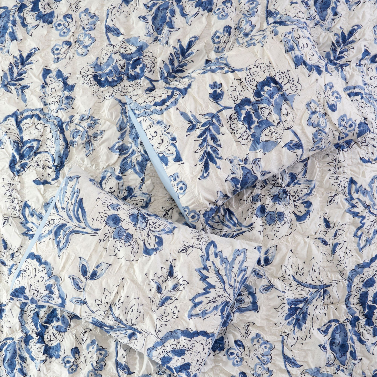 Corfu Floral Print 8 Piece King Comforter Set The Urban Port, White And Blue- Saltoro Sherpi