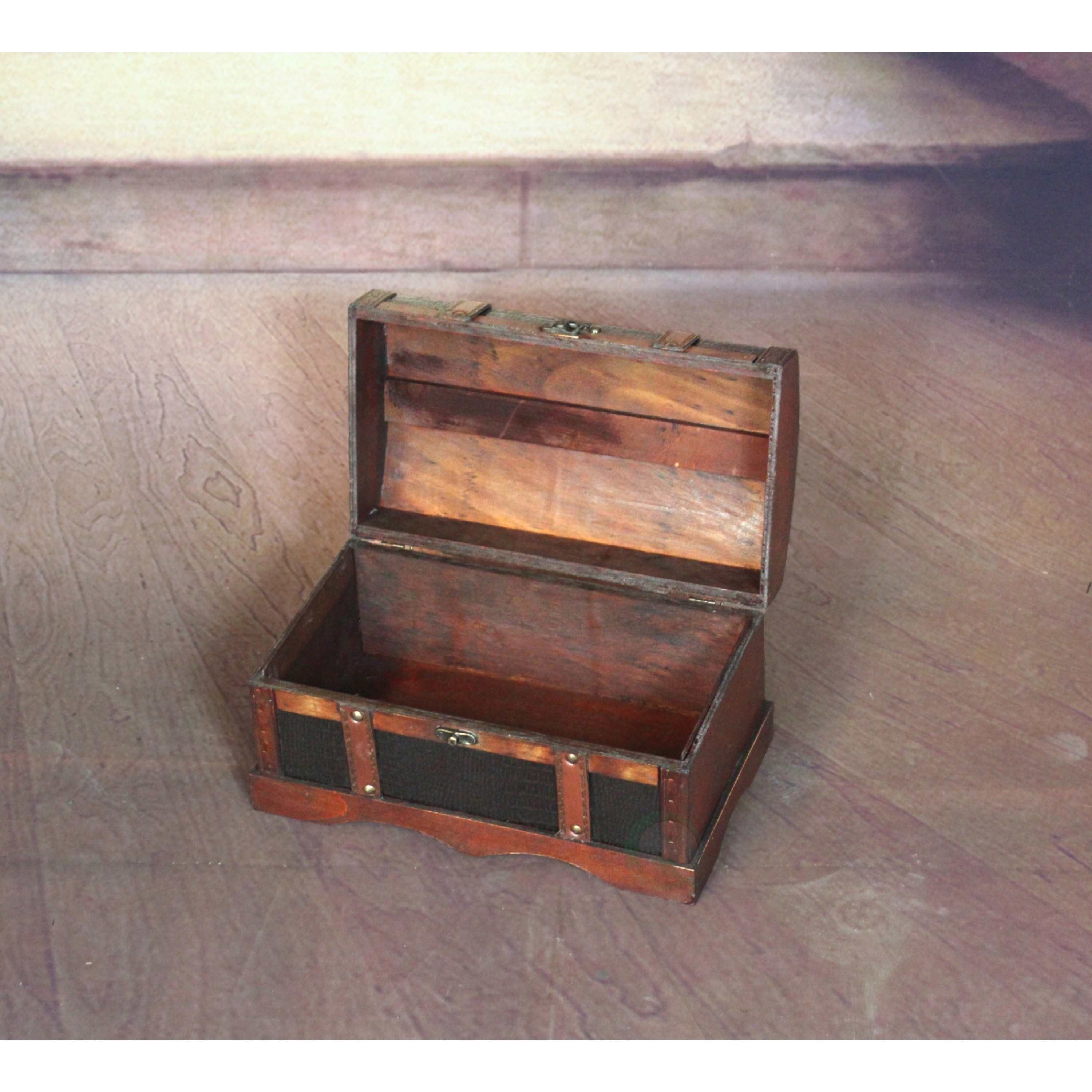 Decorative Wooden Leather Suitcase