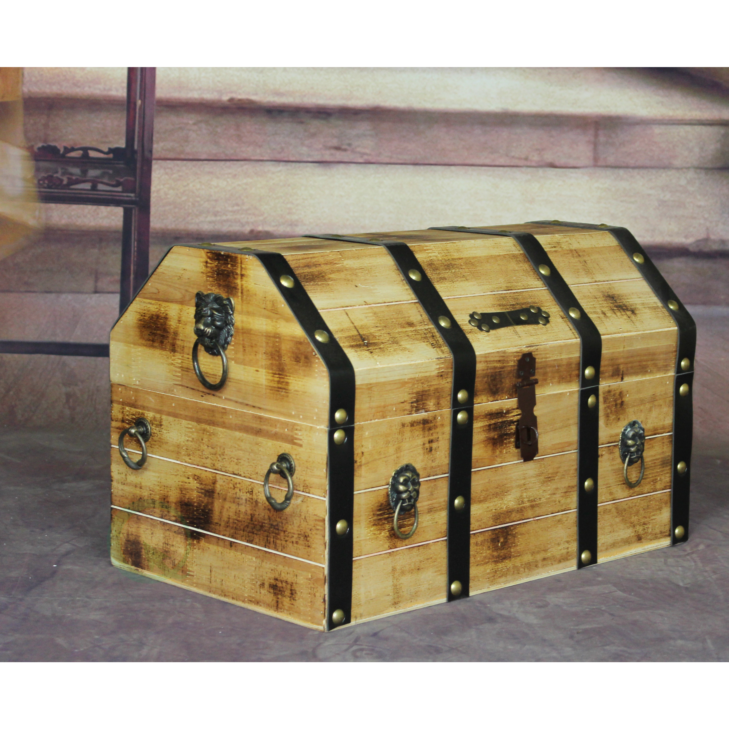 Large Wooden Pirate Lockable Trunk With Lion Rings
