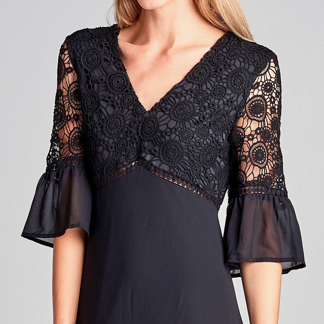 Bell Sleeve Medallion Lace Dress - Black, Small (0-4)