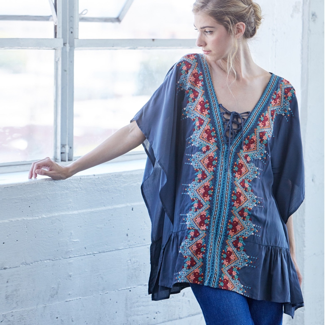 Florid Embroidery Kimono Top - Blue, Large (12-14)