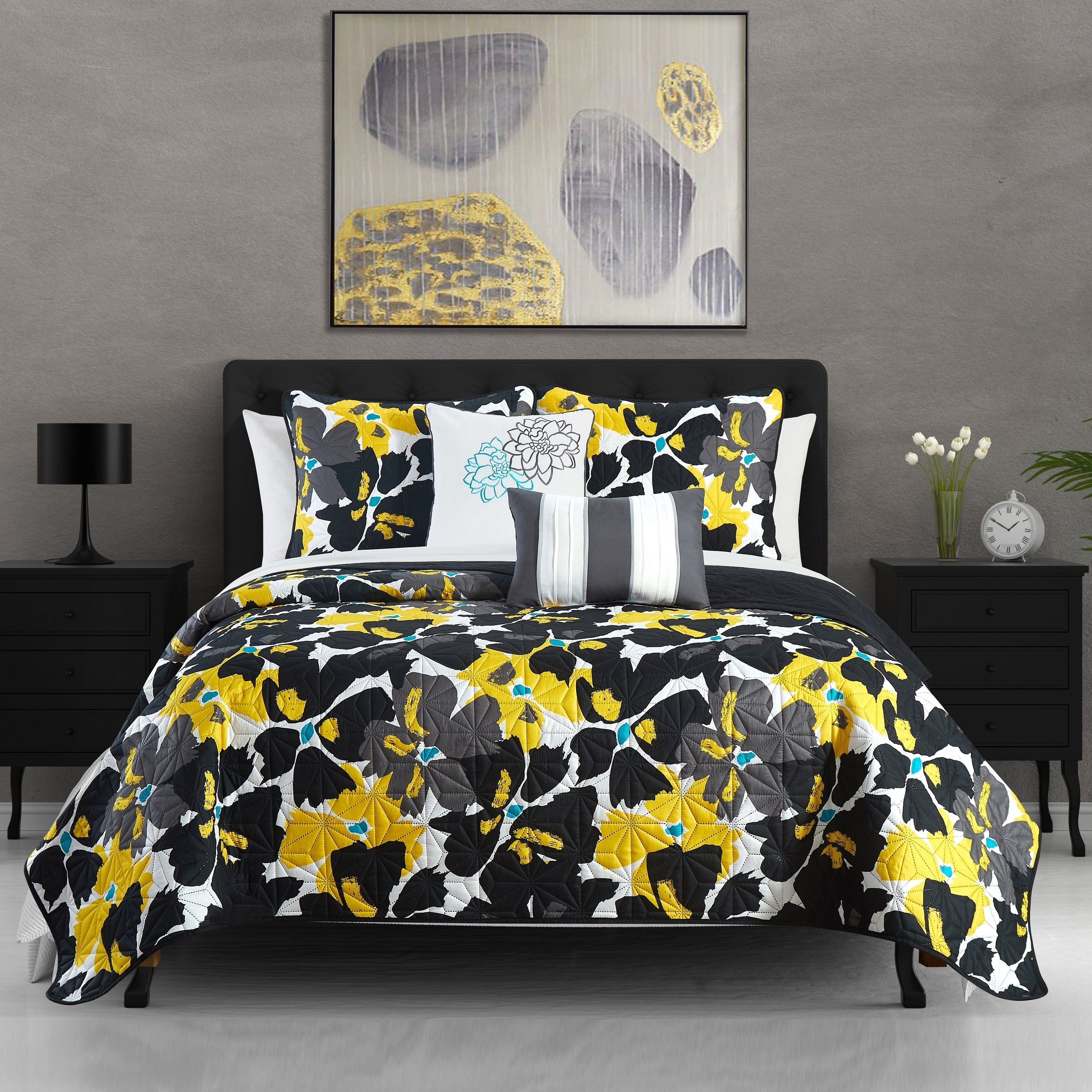 Aster 5 Piece Quilt Set Contemporary Floral Design Bedding - Black, King