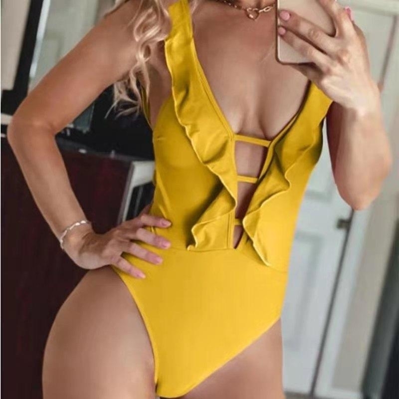 Solid Color Ruffled Multi-rope Ladies One-piece Swimwear - Yellow, L
