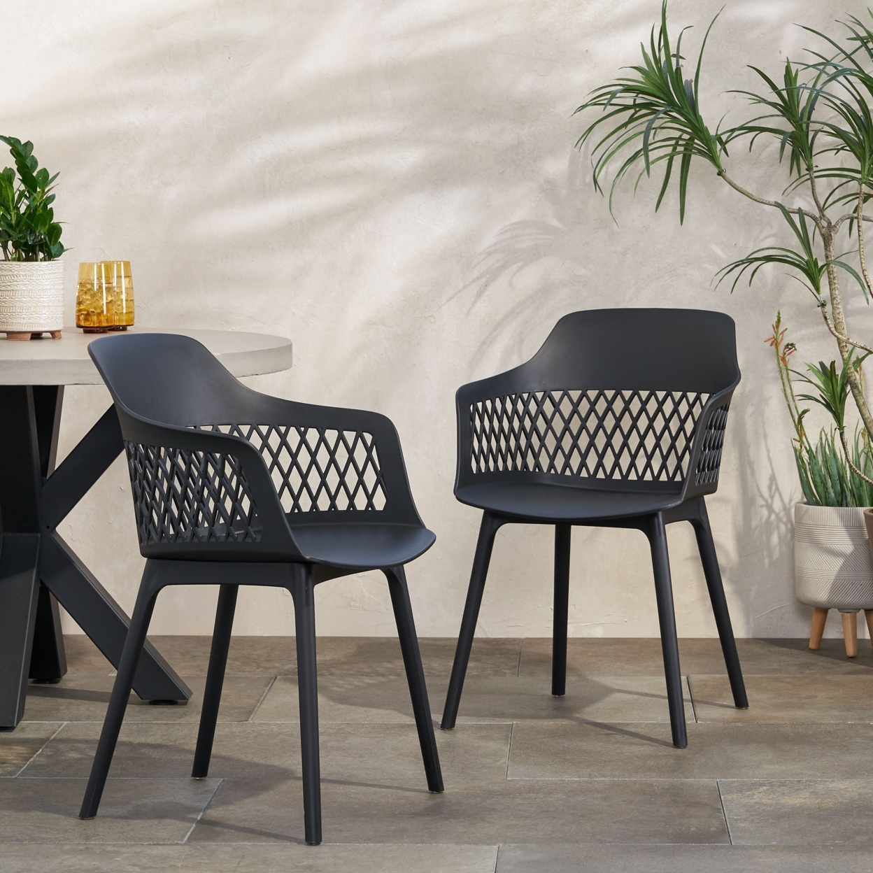 Airyanna Outdoor Modern Dining Chair (Set Of 2) - Black