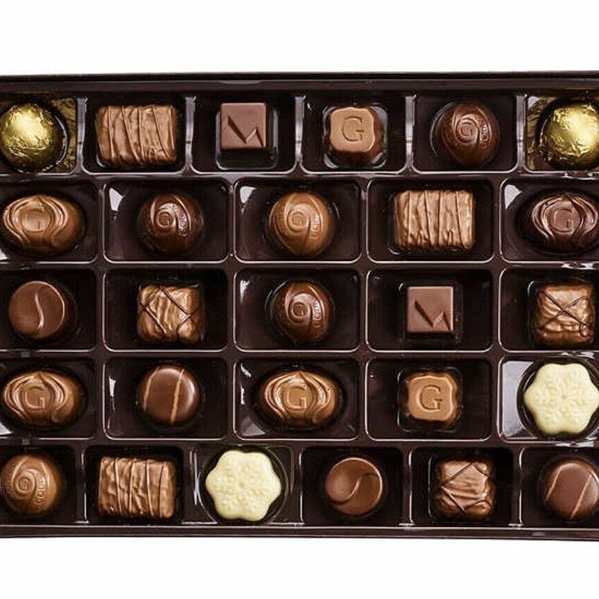 Godiva Belgium Goldmark Assorted Chocolate, 11.3 Ounce (26 Pieces)