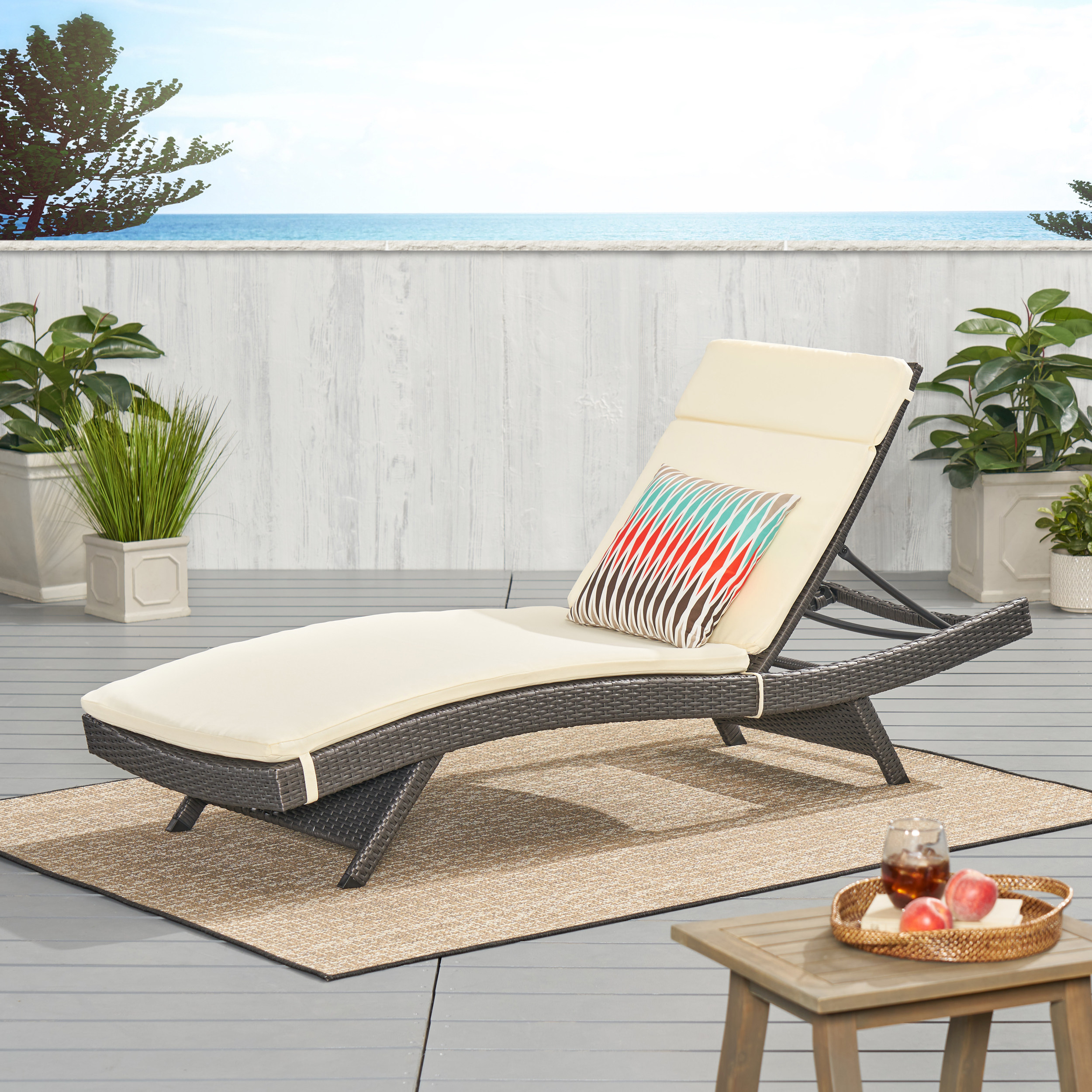 Nassau Outdoor Grey Wicker Adjustable Chaise Lounge With Ivory Cushion