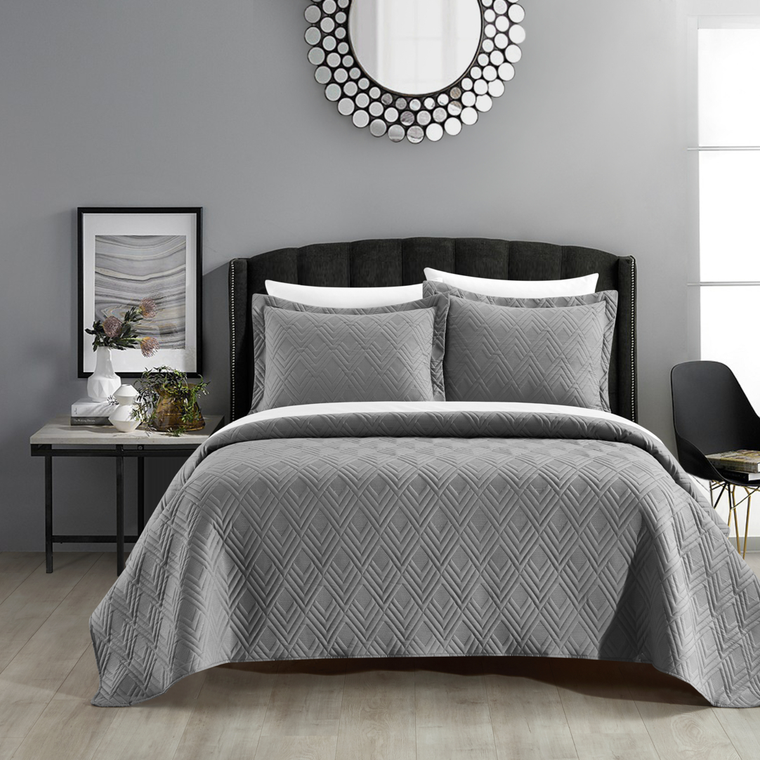 NY&CO Ahling 3 Piece Quilt Set Contemporary Geometric Diamond Pattern Bedding - Grey, Queen