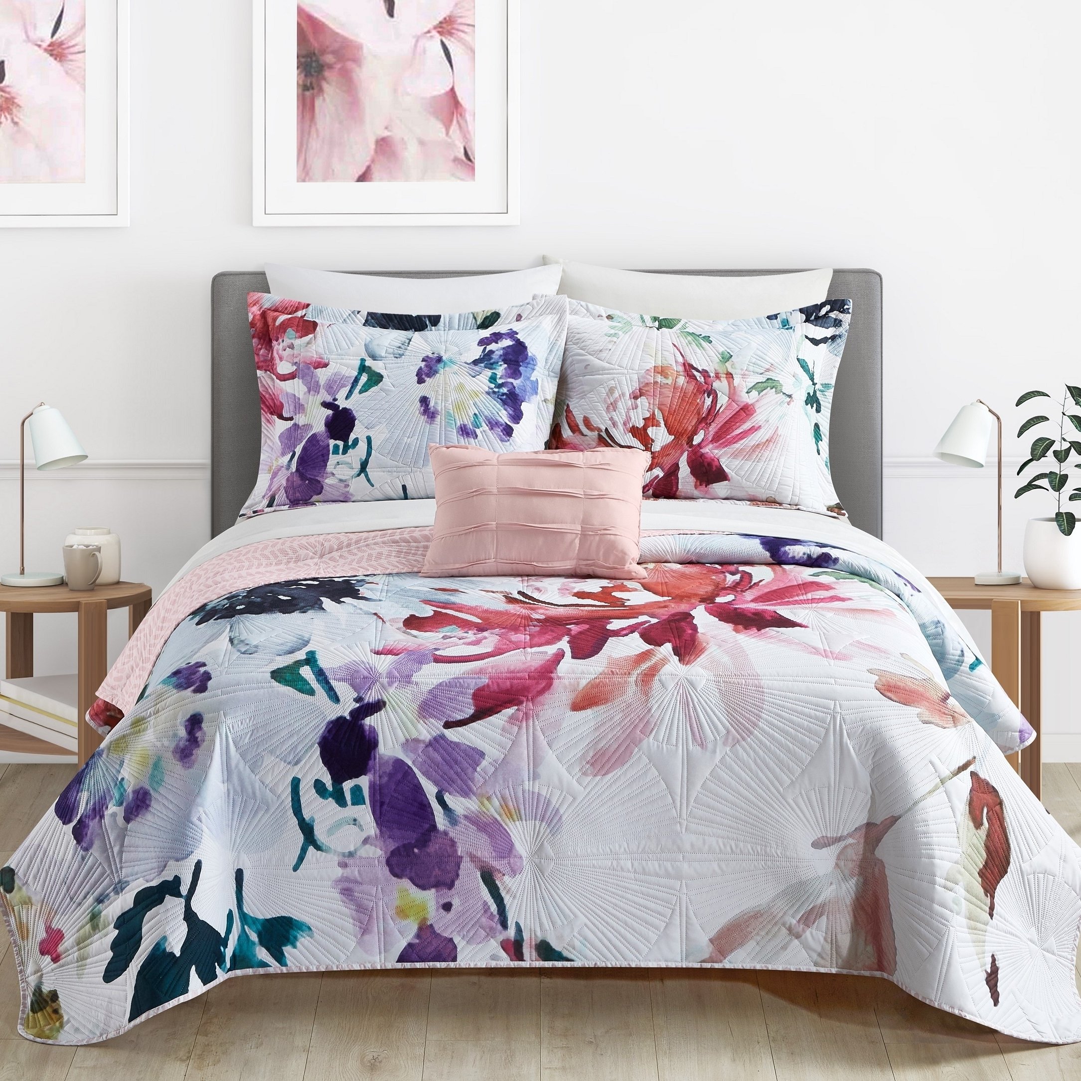 Ateus Palace 3 Or 4Piece Reversible Quilt Set Floral Watercolor Design Bedding - Mateus Purple, King (4 Piece)