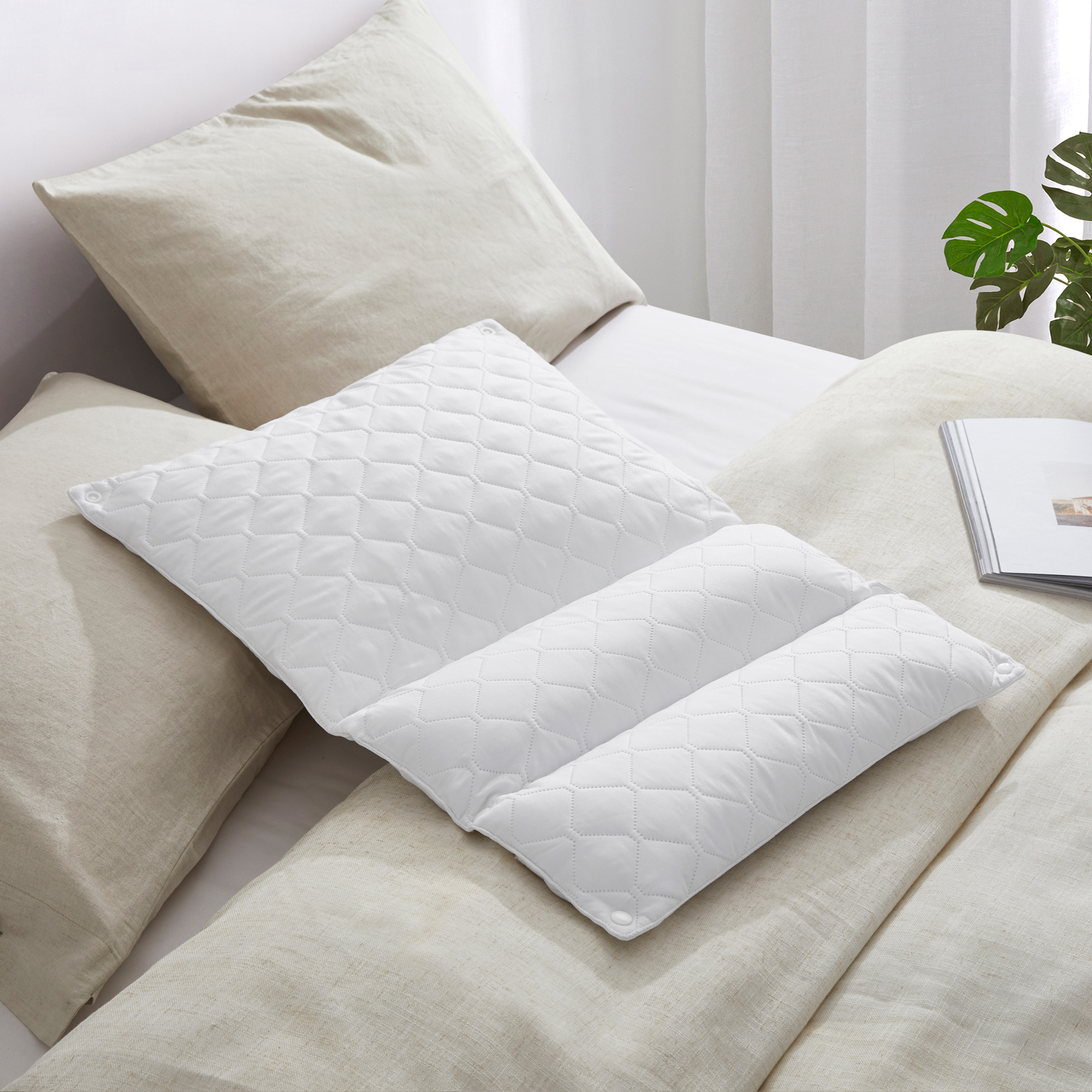 Adjustable Folding Polyester Pillow - White, Standard/Queen