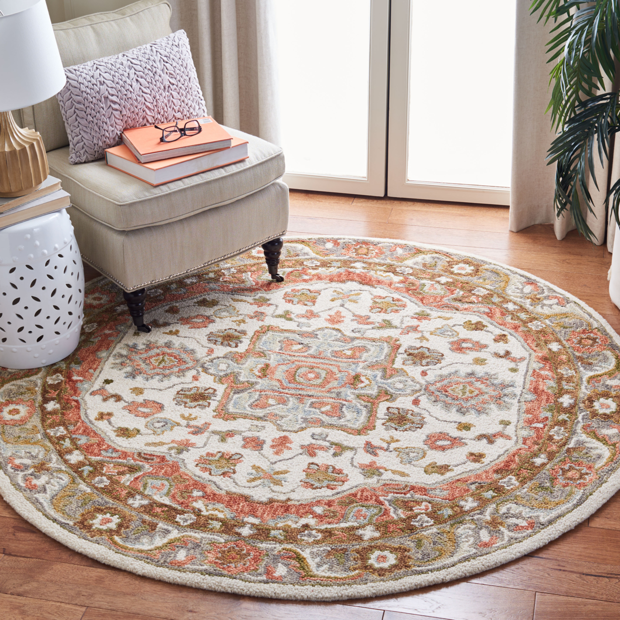 SAFAVIEH Trace Collection TRC523A Handmade Ivory/Red Rug - 4' X 6'