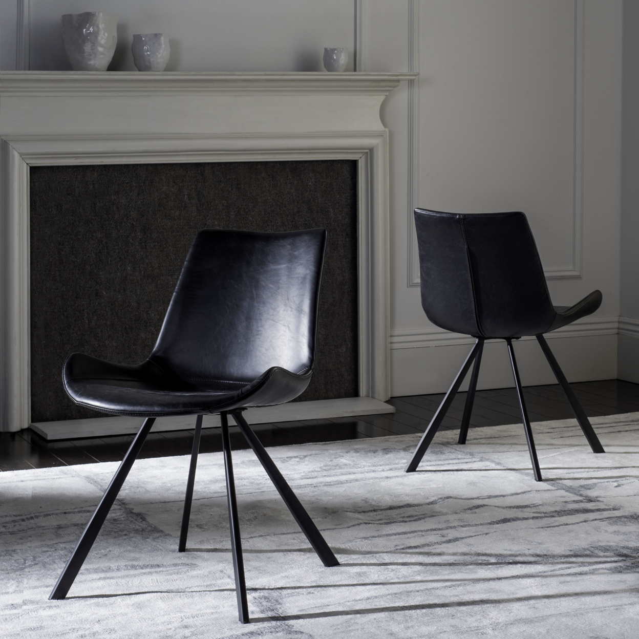 SAFAVIEH Terra Mid-Century Modern Dining Chair Black / Black