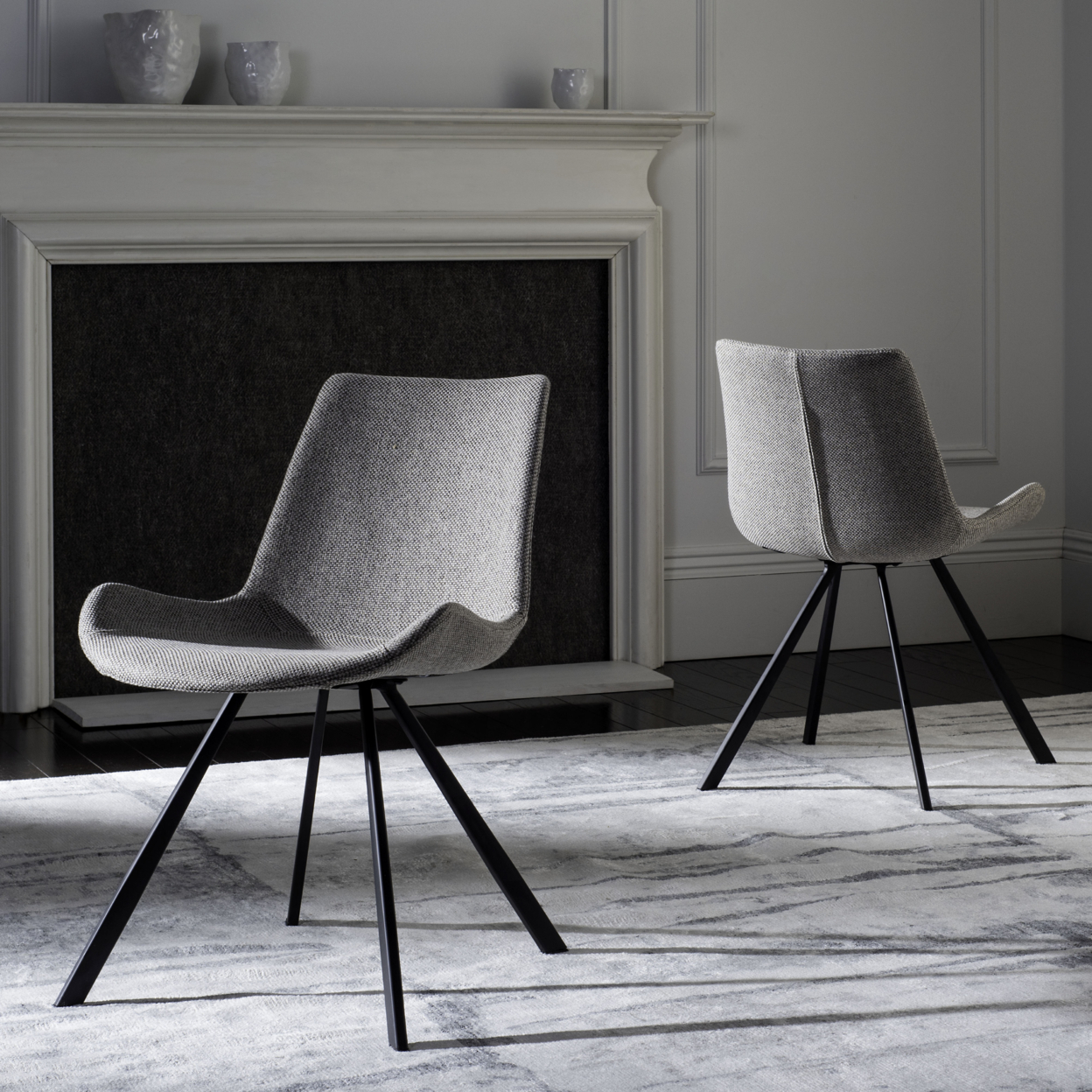 SAFAVIEH Terra Mid-Century Modern Dining Chair Light Grey / Black