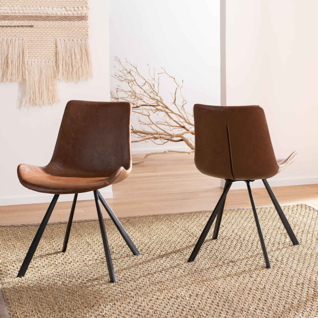 SAFAVIEH Terra Mid-Century Modern Dining Chair Light Brown / Black