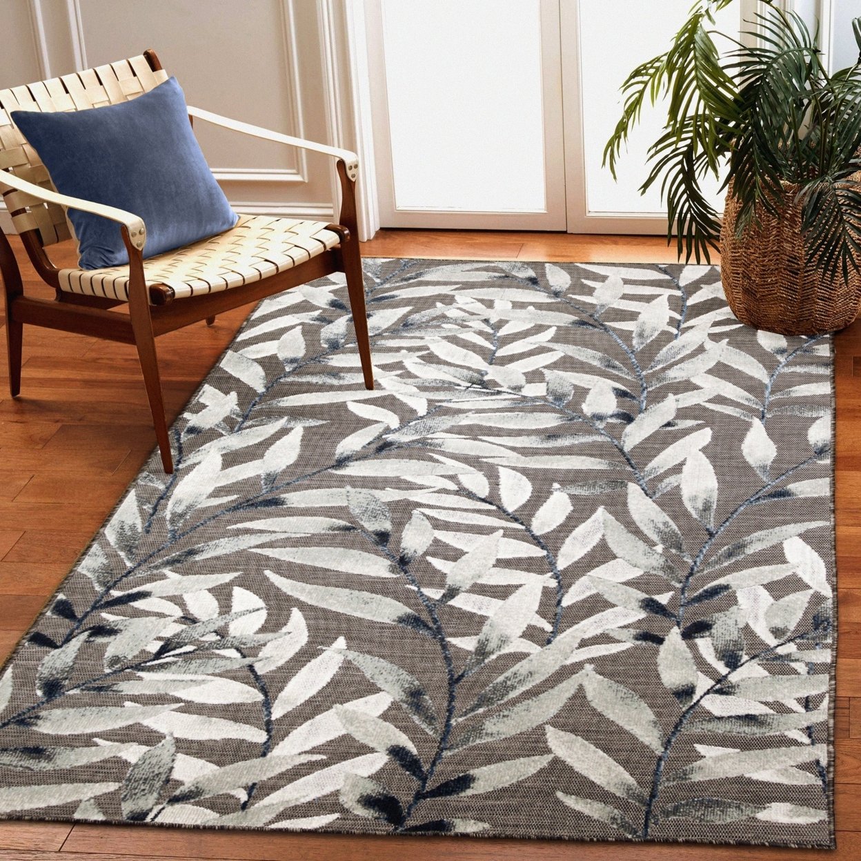 Liora Manne Canyon Vines Indoor Outdoor Area Rug Charcoal - 7'8 Round