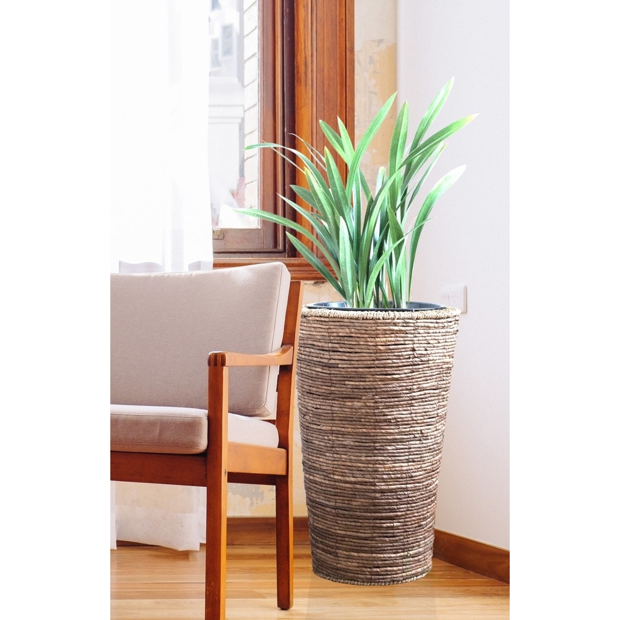 Wicker Banana Rope Tall Floor Planter With Metal Pot - Large