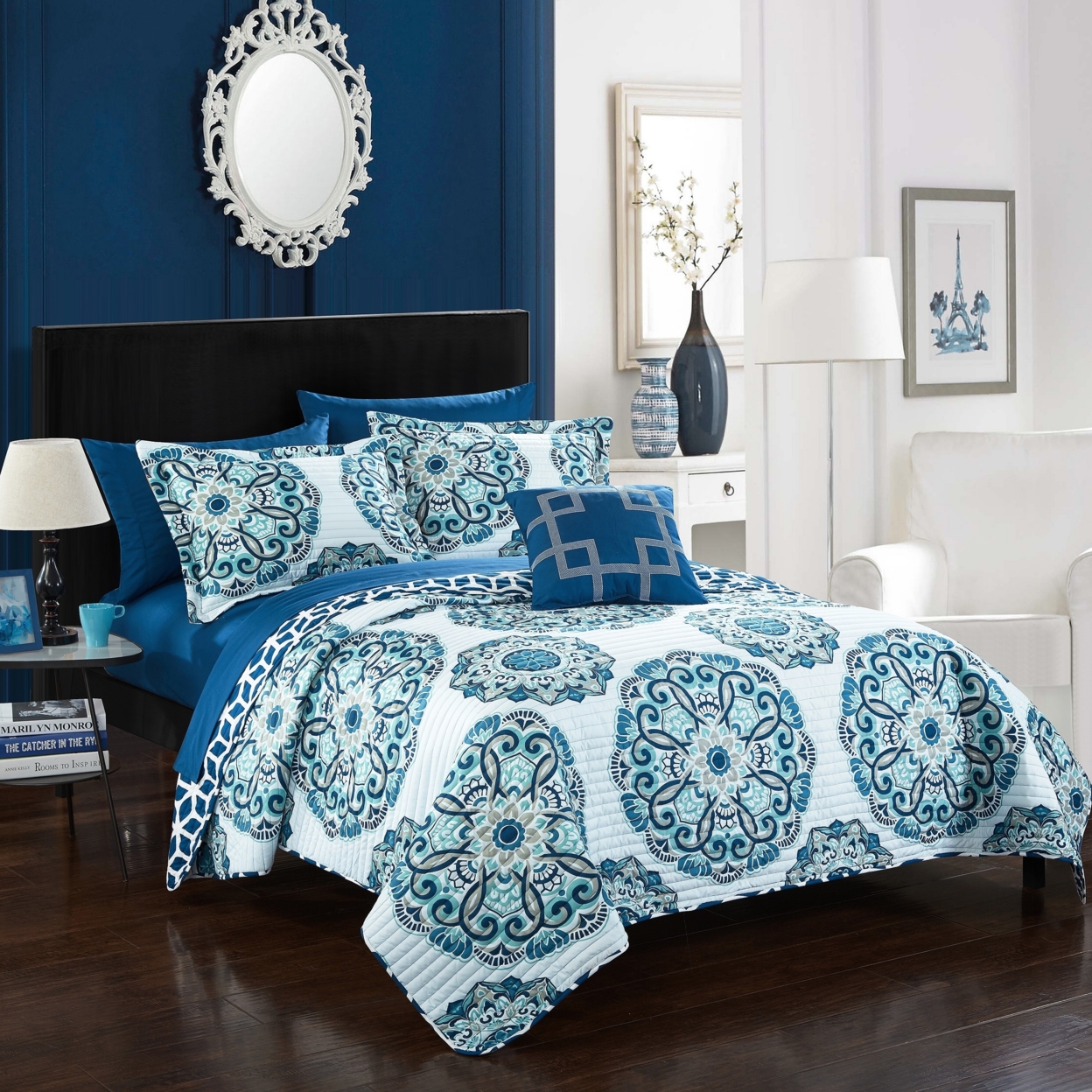 2/3 Piece Majorca Super Soft Microfiber Large Printed Medallion REVERSIBLE With Geometric Printed Backing Duvet Set - Blue, Full/Queen