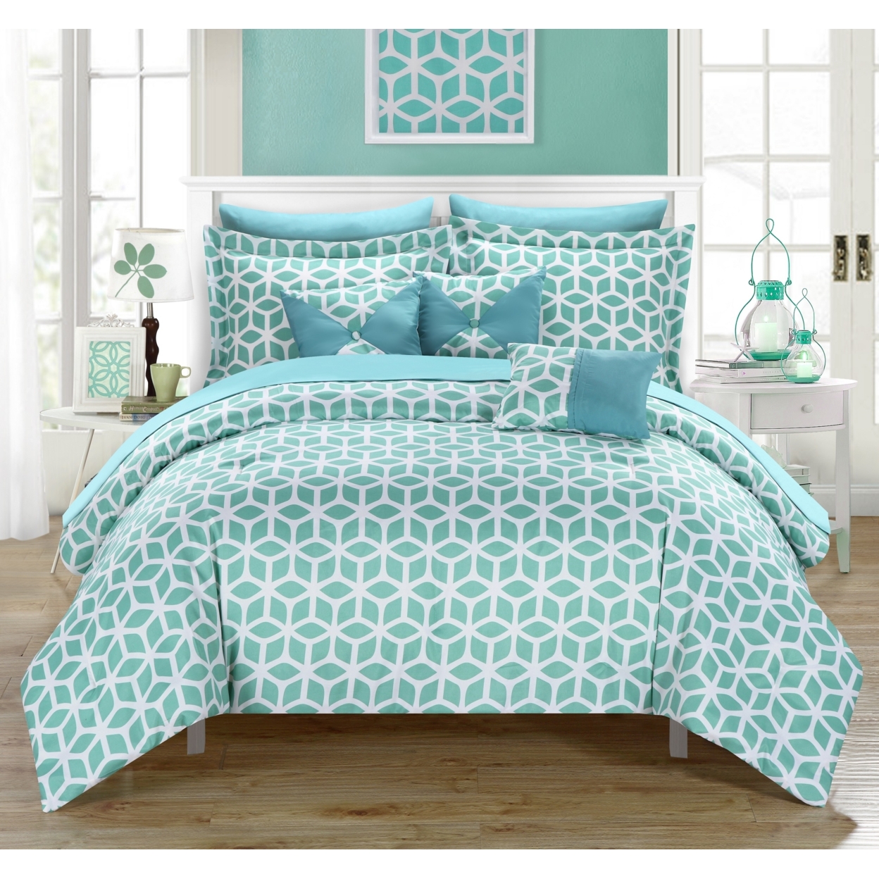 Chic Home 8/10 Piece Ritchelle Geometric Diamond Printed Reversible Bed In A Bag Comforter Set - Green, King