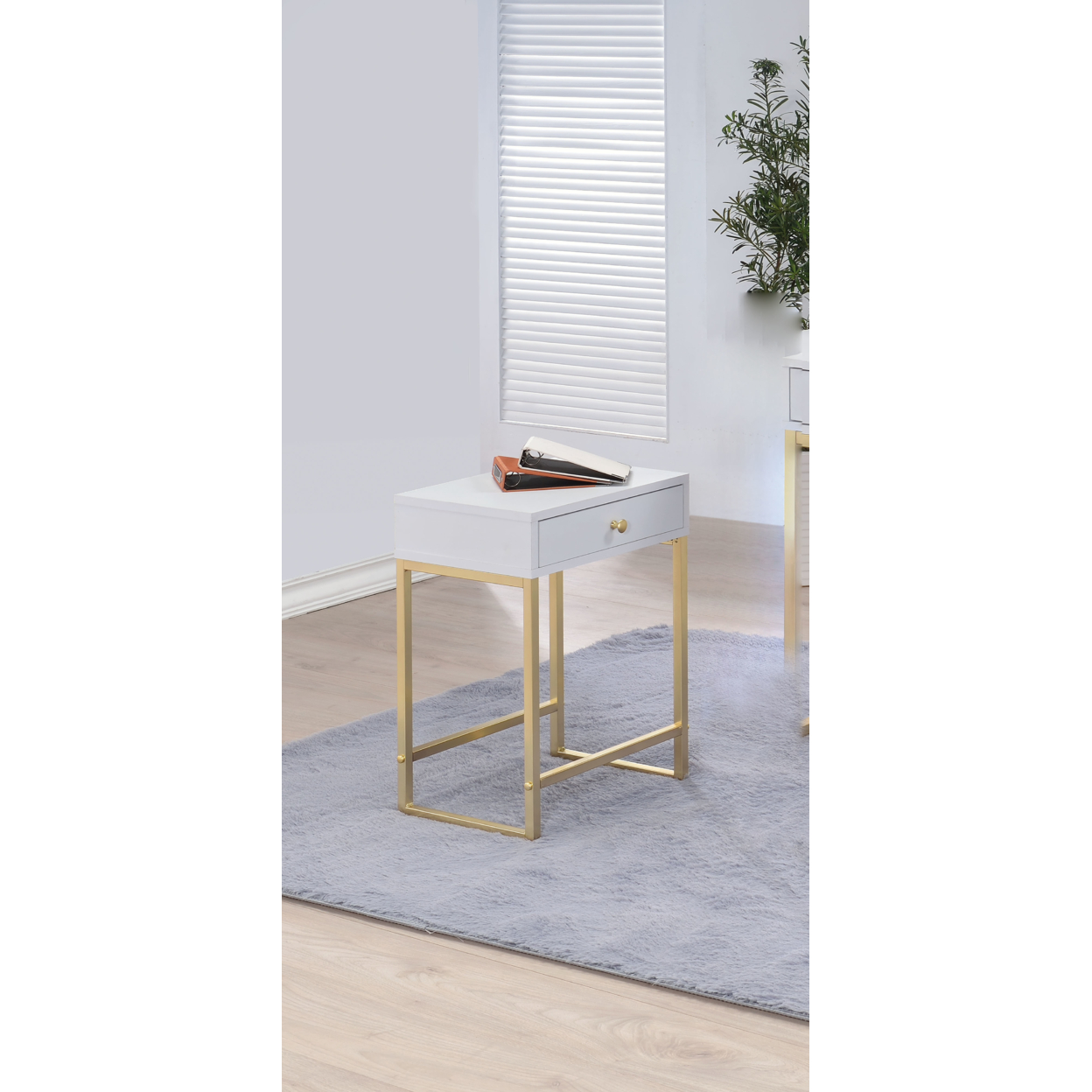 Astonishing Side Table, White & Gold- Saltoro Sherpi