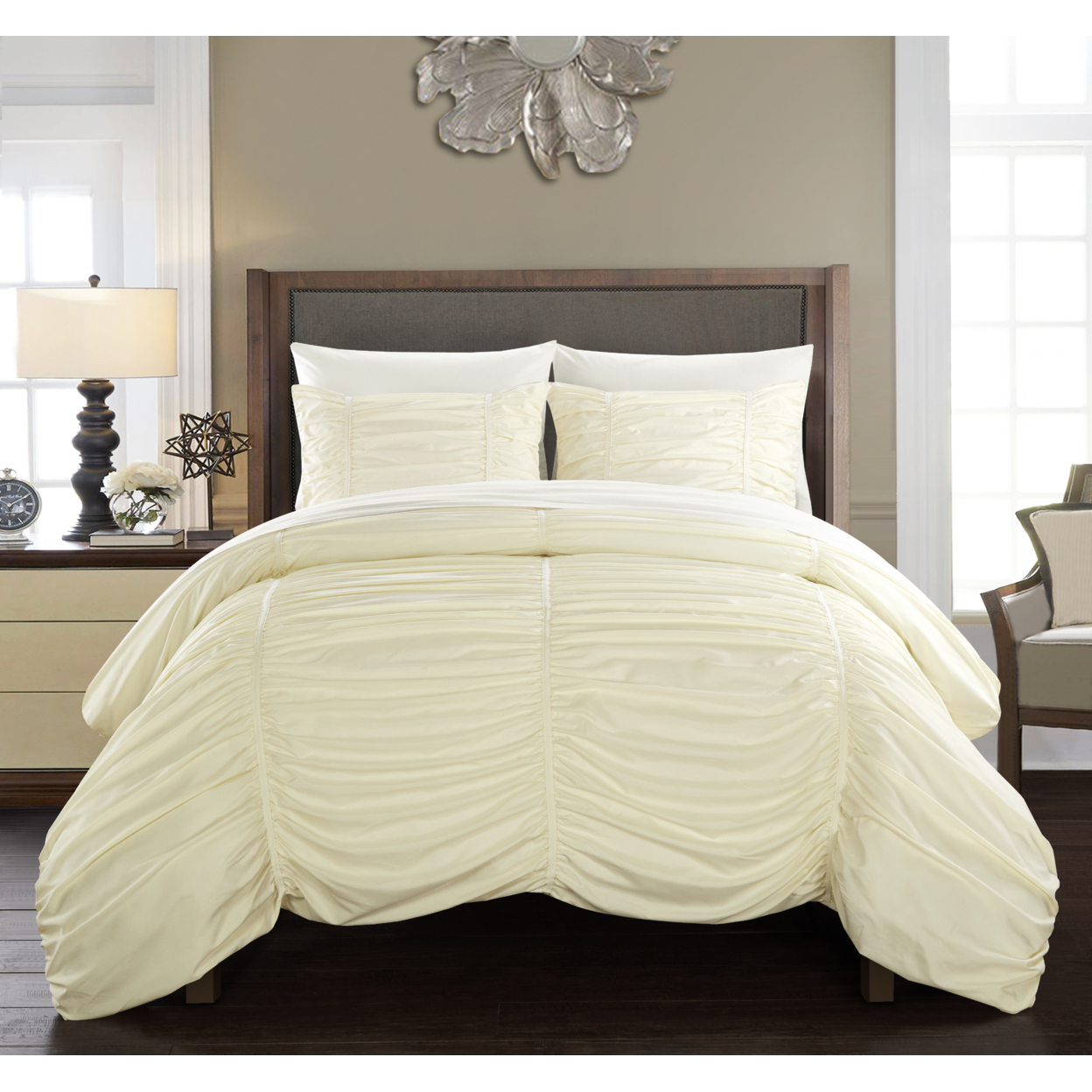 Kiela 2 Pc Or 3 Pc Ruched Comforter Set - White, Queen